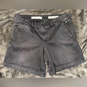 Pilcro Hyphen shorts size 27
